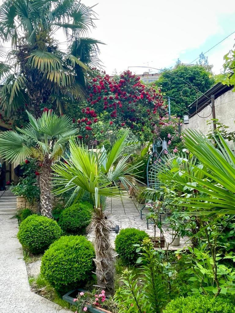 Bed and Breakfast House 41 Tiflis Exterior foto